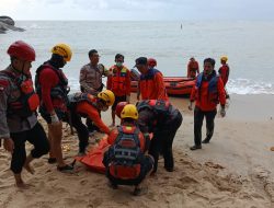 Sat Polairud Polres Bangka dan Tim Gabungan Berhasil Temukan Korban Tenggelam di Pantai Batu Belayar
