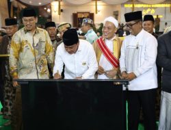 Masjid Kasepuhan Tangerang Raya Diresmikan, Ribuan Jamaah Padati Cilongok