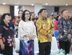 Perayaan Natal Keluarga Besar Komaling, Yulius Selvanus: Keluarga adalah Fondasi Sulut Maju