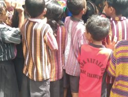 DISARPUS Sikka Hadirkan Layanan Mobil Perpustakaan Keliling di SDI Nataleba-Talibura